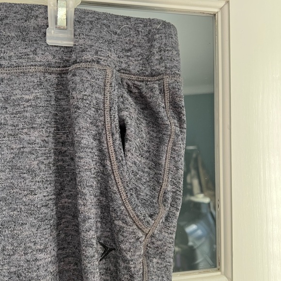 Gray joggers ￼ - Picture 4 of 10